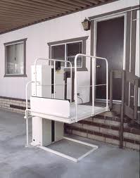 e-pedic wheelchair lift